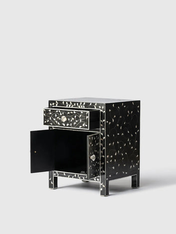 Luna mother of pearl side table by Ashborn furniture | Image 2