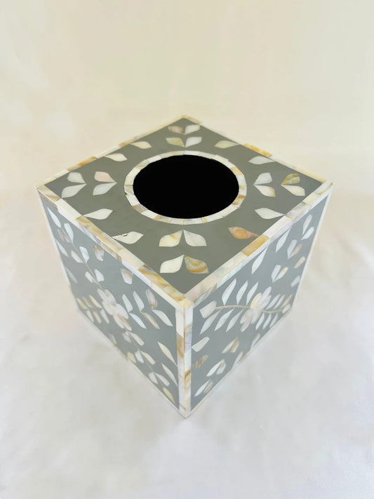 Sleek Oasis Black Lid Tissue Box by Ashborn furniture