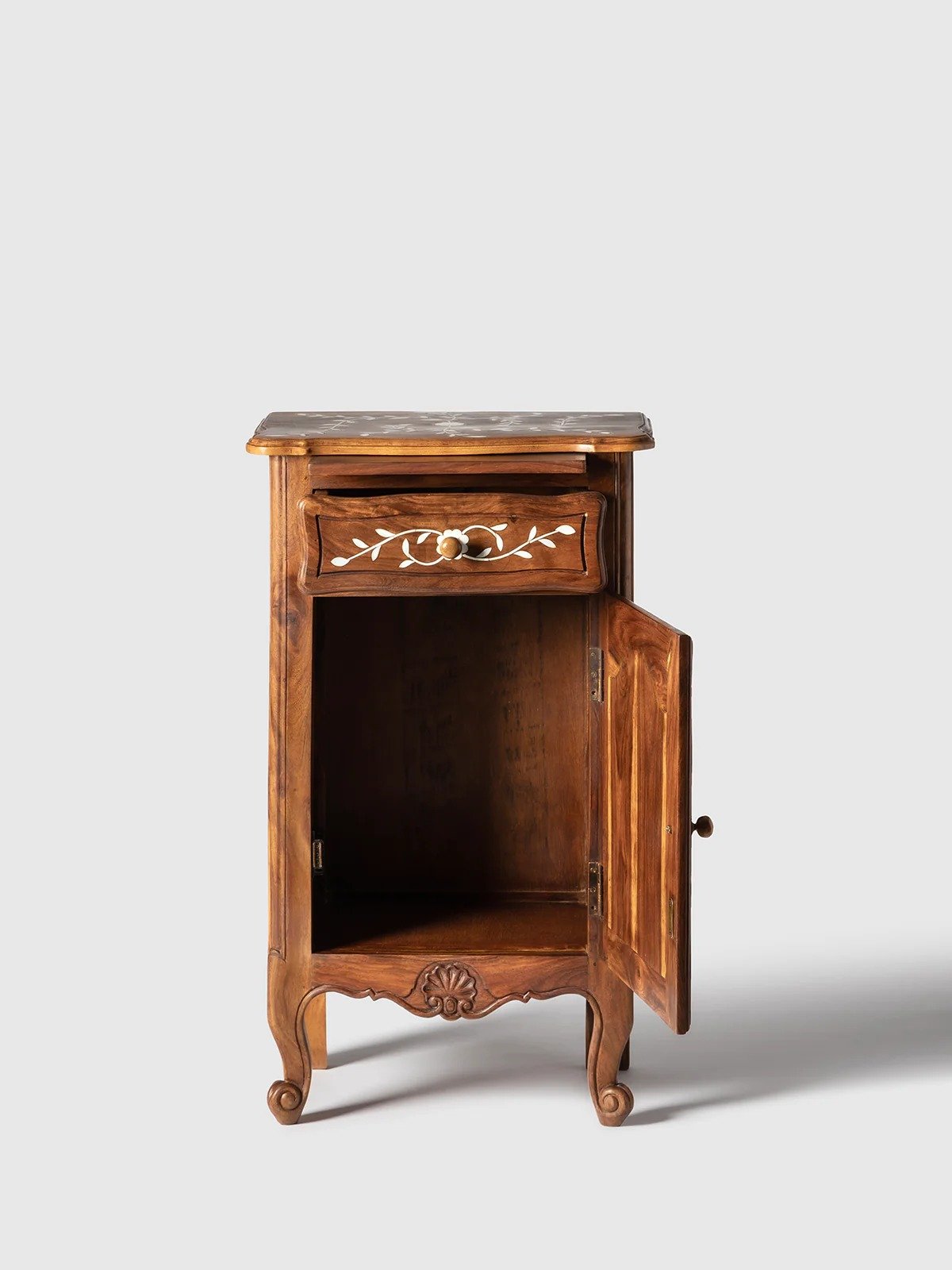 Jodha furniture Aspen mother of pearl side table by Ashborn furniture - Image 2