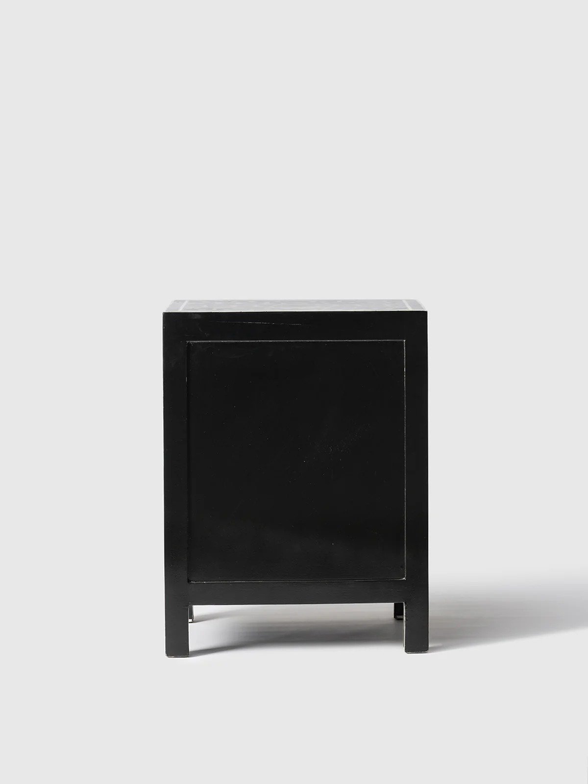 Jodha furniture Luna mother of pearl side table - Image 5