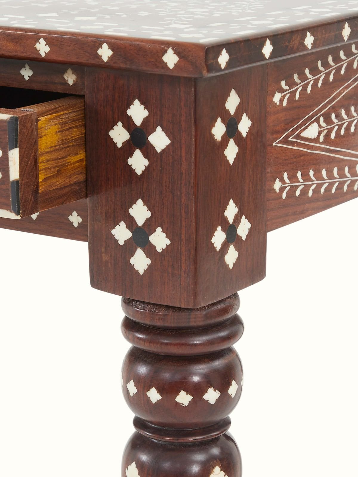 Artisan bone inlay console table by Ashborn furniture - Image 3