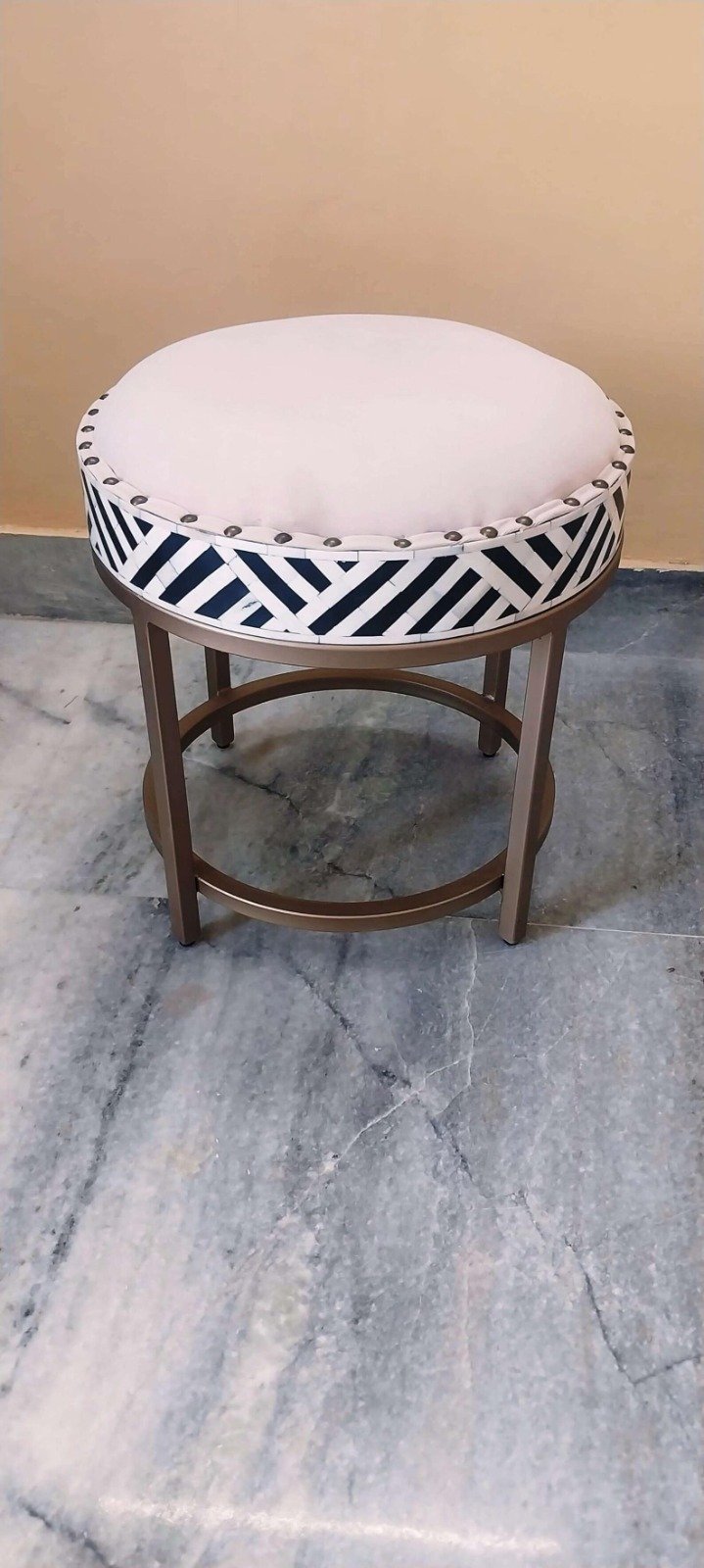 Elegant bone inlay dressing table by Ashborn furniture - Image 2