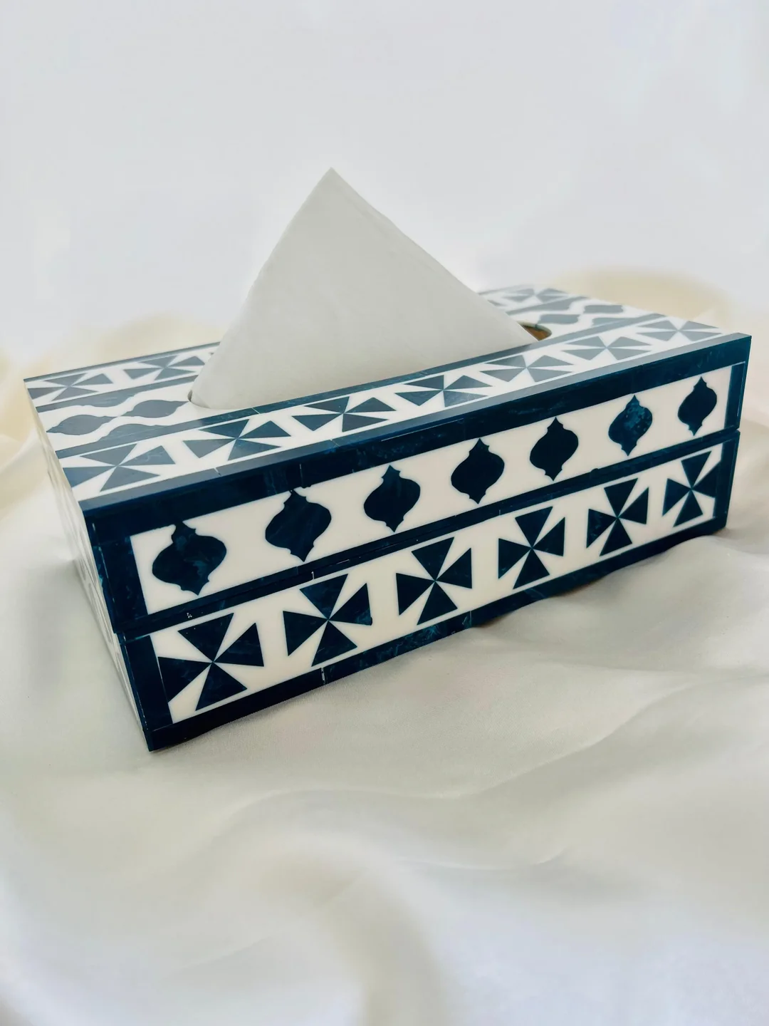 Elegant Heritage Tissue Box by Ashborn furniture - Image 2